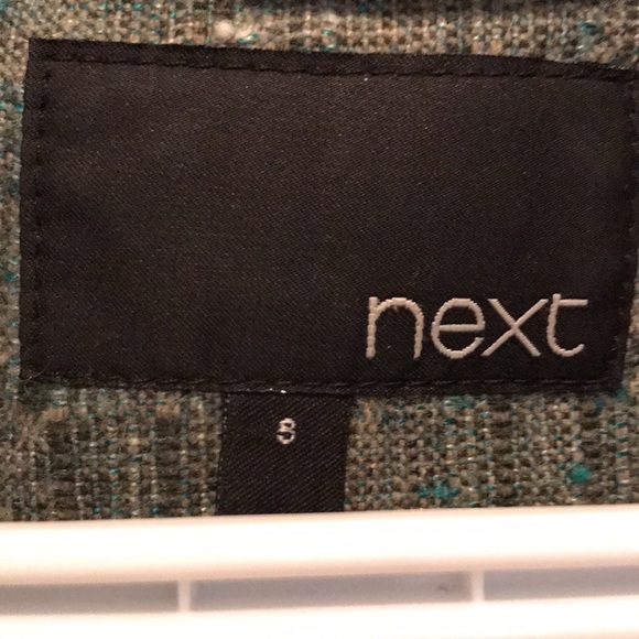 🧵 Olive Green 4 Button Blazer - Picture 4 of 4